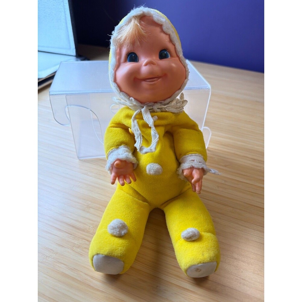 Vintage‎ Mattel Baby Beans Doll Yellow Outfit 12" 1970 Taiwan
